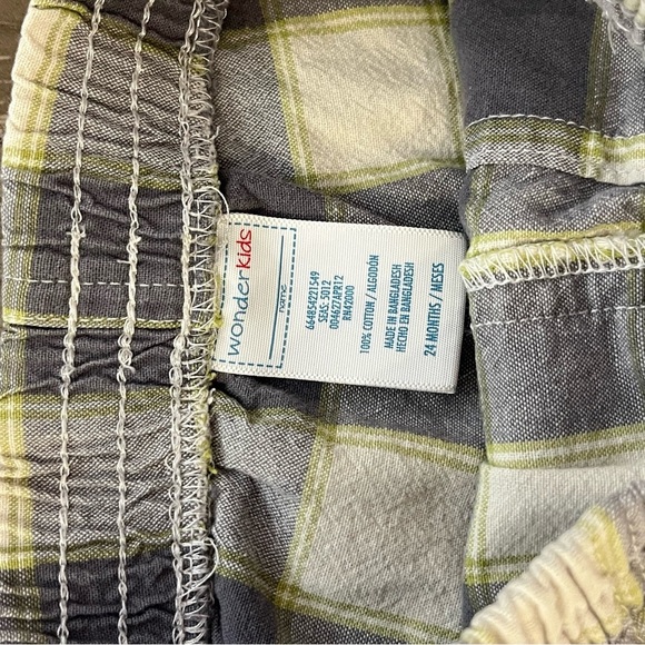 Kids’ Shorts Bundle: 3 Pieces (2T & 3T) - Picture 2 of 4